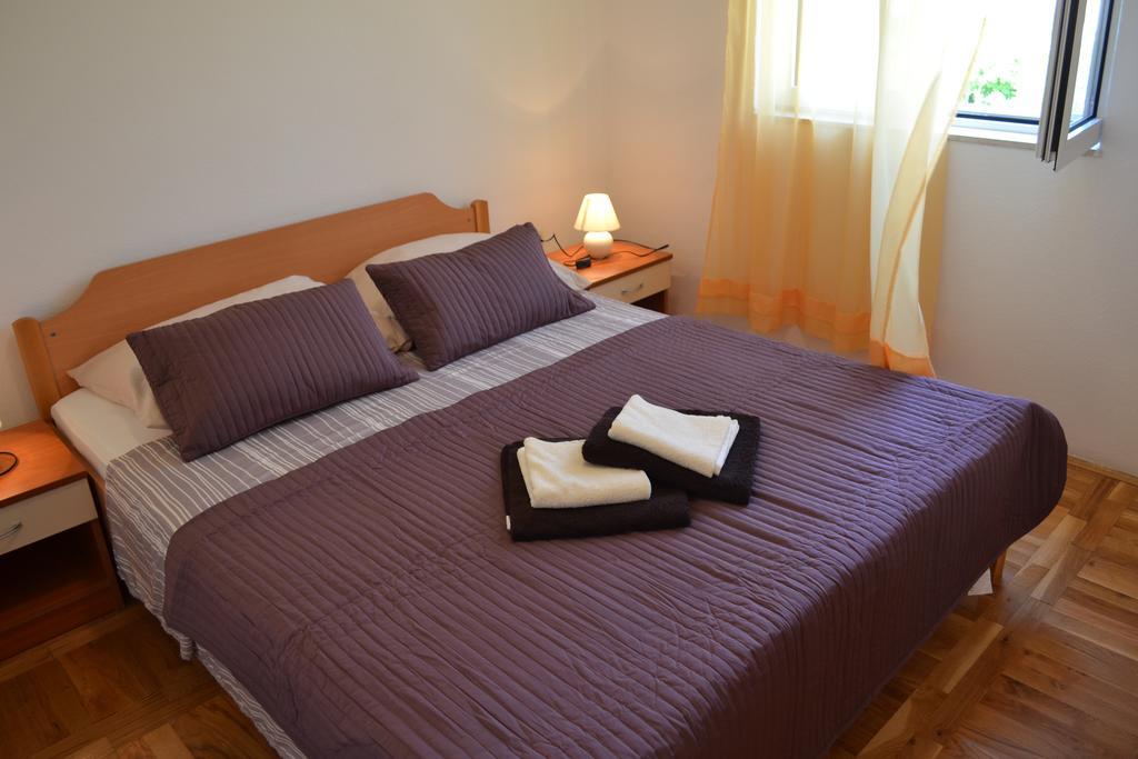 Apartments Marina Srima Buitenkant foto