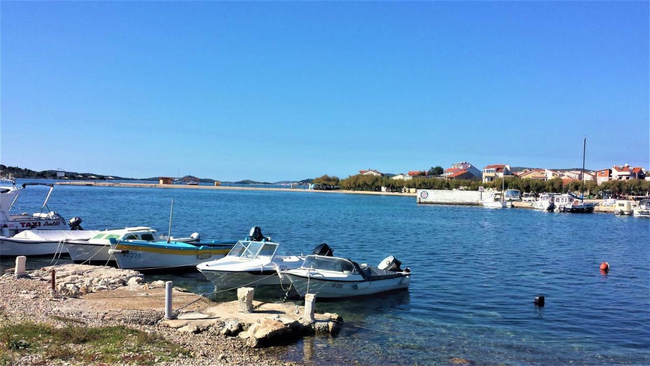 Apartments Marina Vodice Buitenkant foto